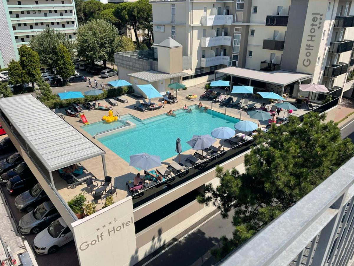 Hotel Golf ***S Бибионе Экстерьер фото